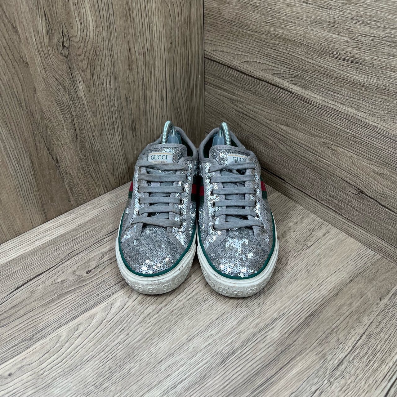 90新 GUCCI/古驰 1977 银色亮片板鞋 36.5码/9新/无配件