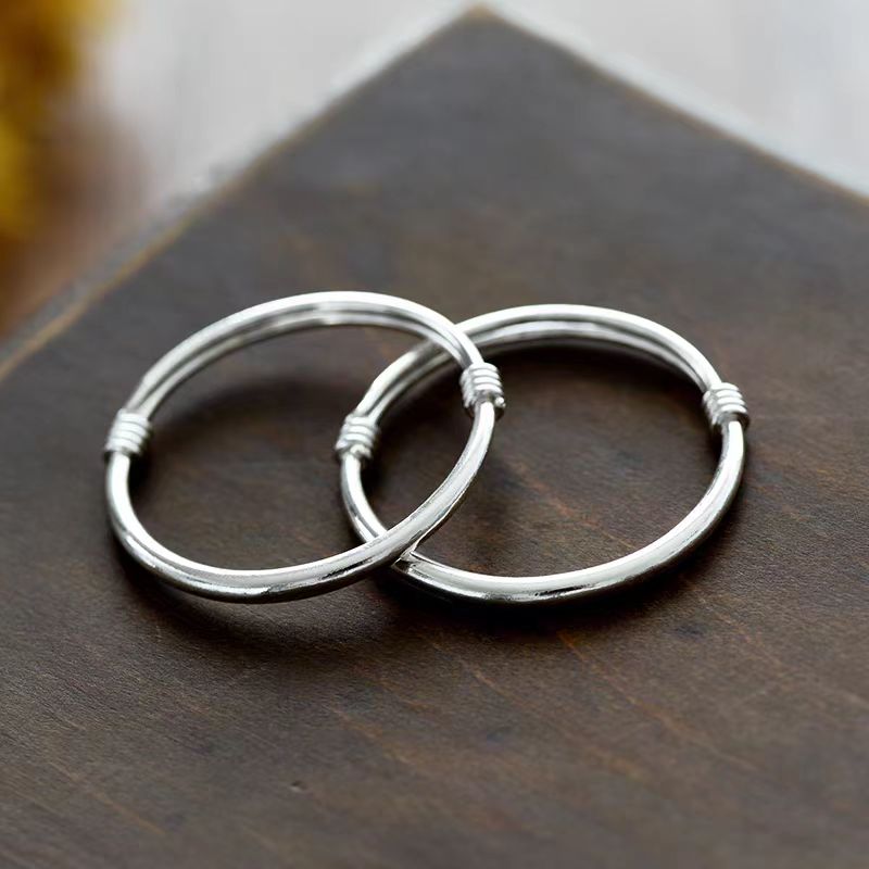 足银手镯 足银s9999 宝宝光面推拉手镯一对