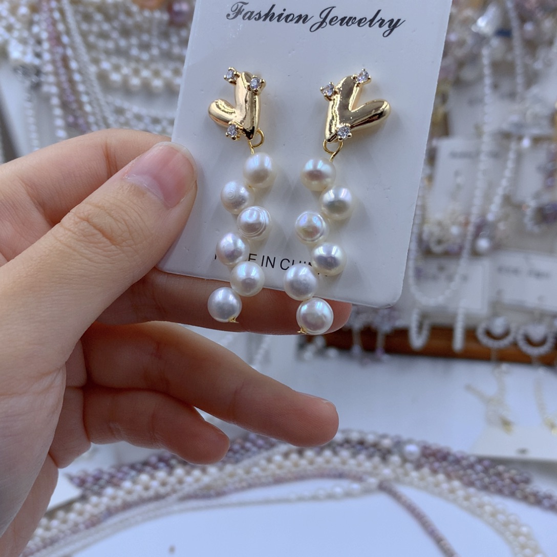 颈饰合金淡水珍珠