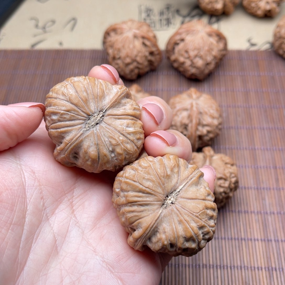 吊坠文玩核桃太***吧40南瓜全品