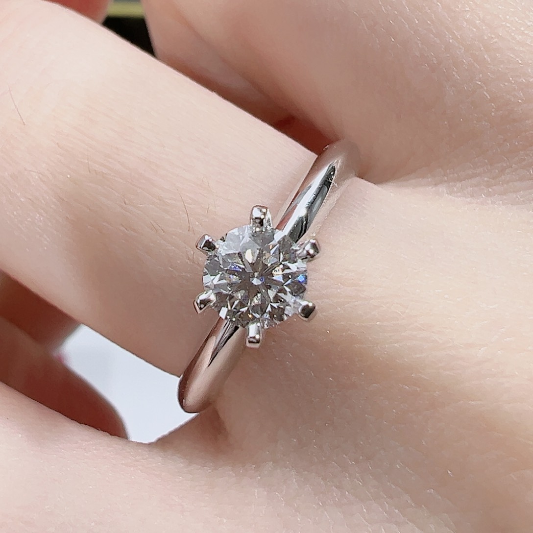 天然钻石戒指/指环18K金镶嵌DS25010131