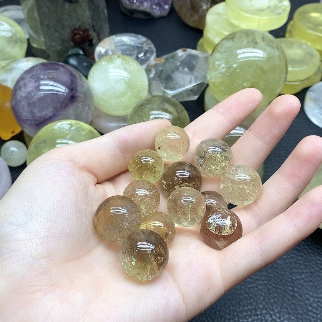 未镶嵌珠宝半成品水晶25水晶石