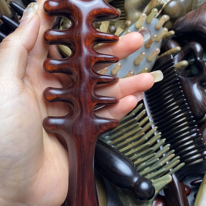 紫檀木羊排按摩梳