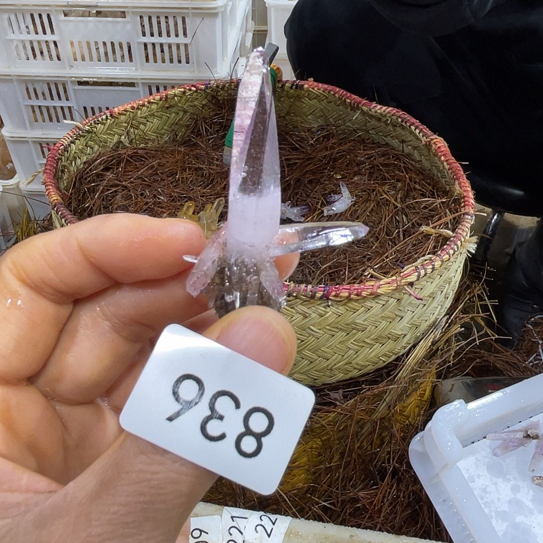 水晶摆件…..未镶嵌