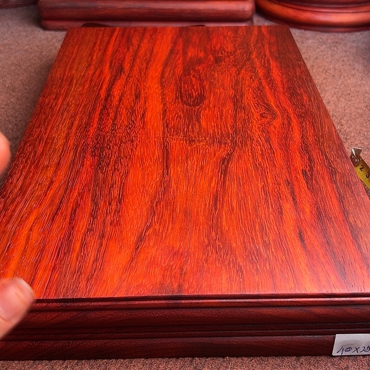 鸣***非洲紫檀（红花梨）