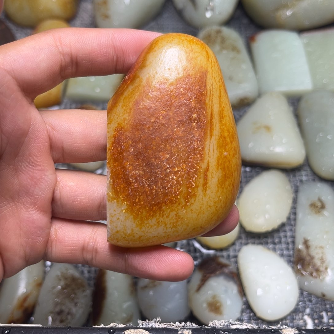 未镶嵌和田玉定制和田玉渡***佛