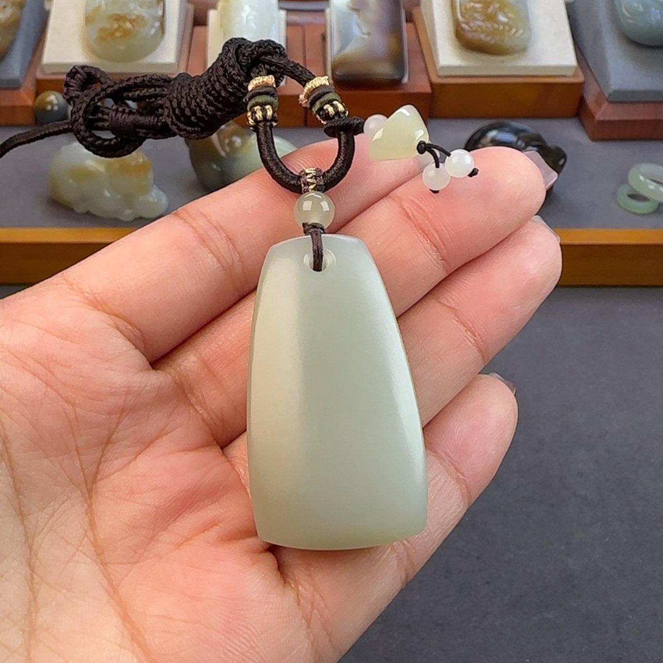 【闪购商品】和田玉颈饰未镶嵌