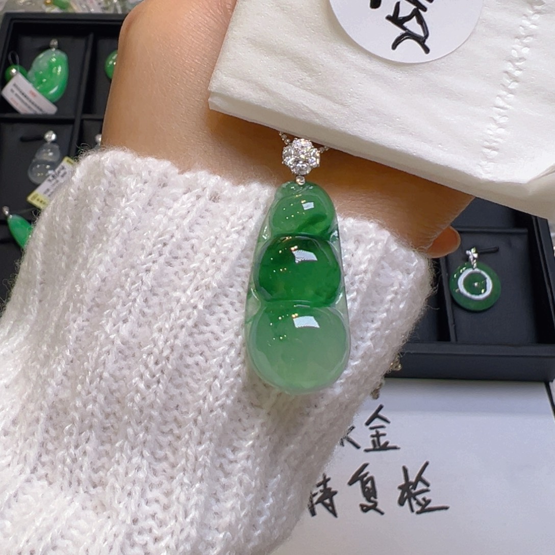 翡翠18K金镶嵌吊坠(不含链)
