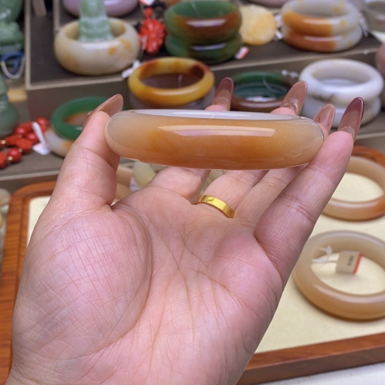 【闪购商品】石英质玉手镯未镶嵌ℳ****