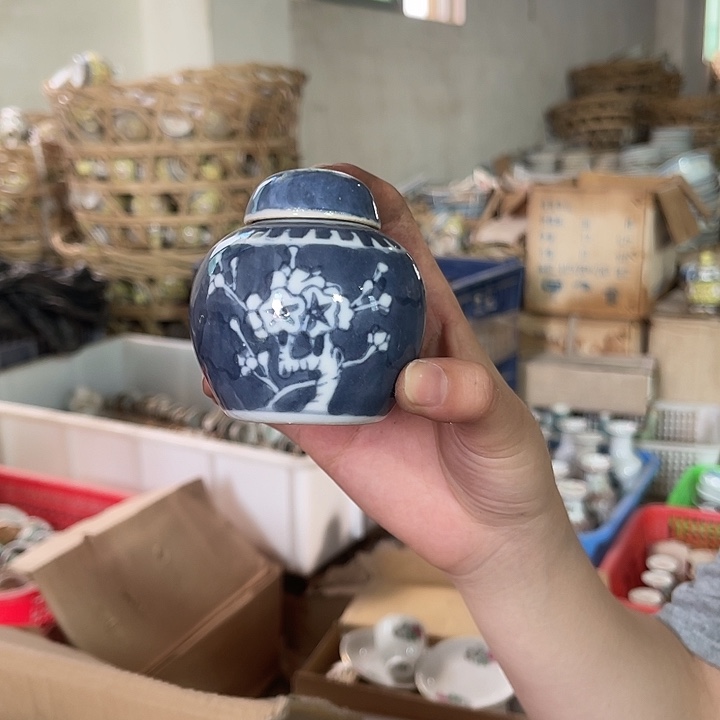 摆件怀旧瓷器微瑕处理，介意勿拍