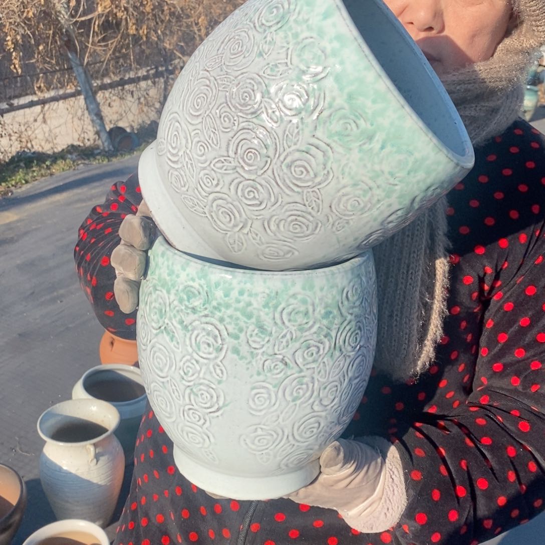 红陶口17高22～～～