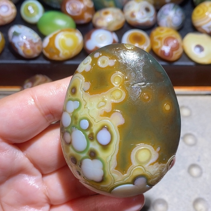 未镶嵌玛瑙/玉髓珠宝半成品23