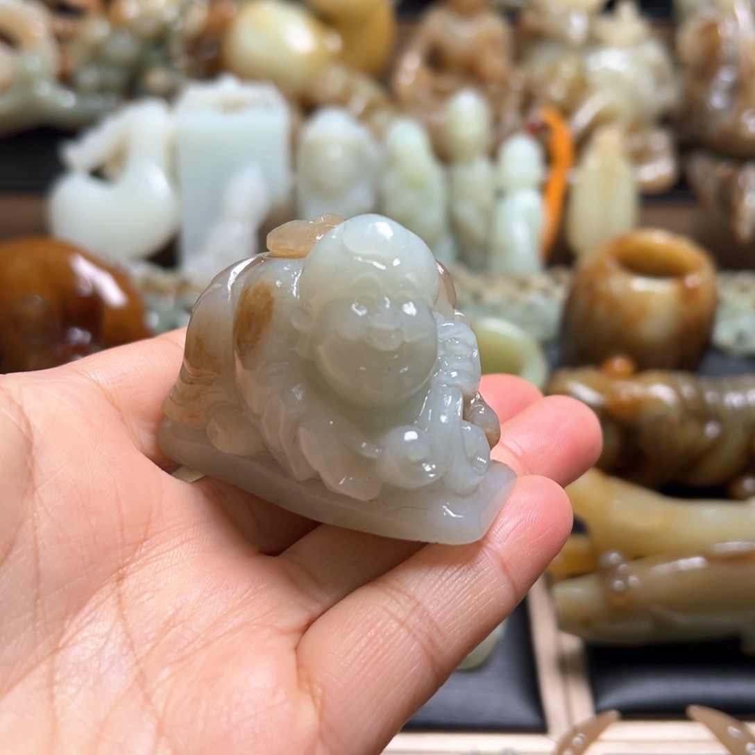 和田玉（糖玉）颈饰未镶嵌