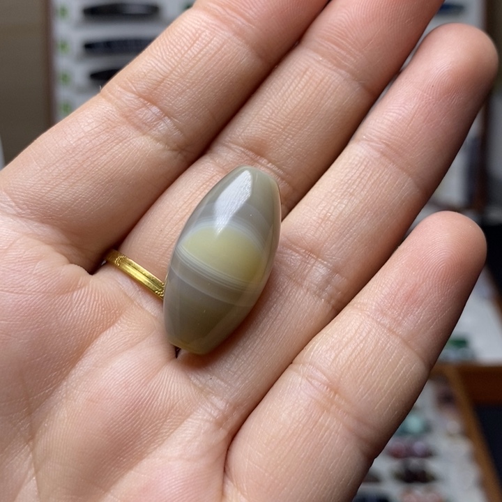 玛瑙/玉髓颈饰未镶嵌佳*