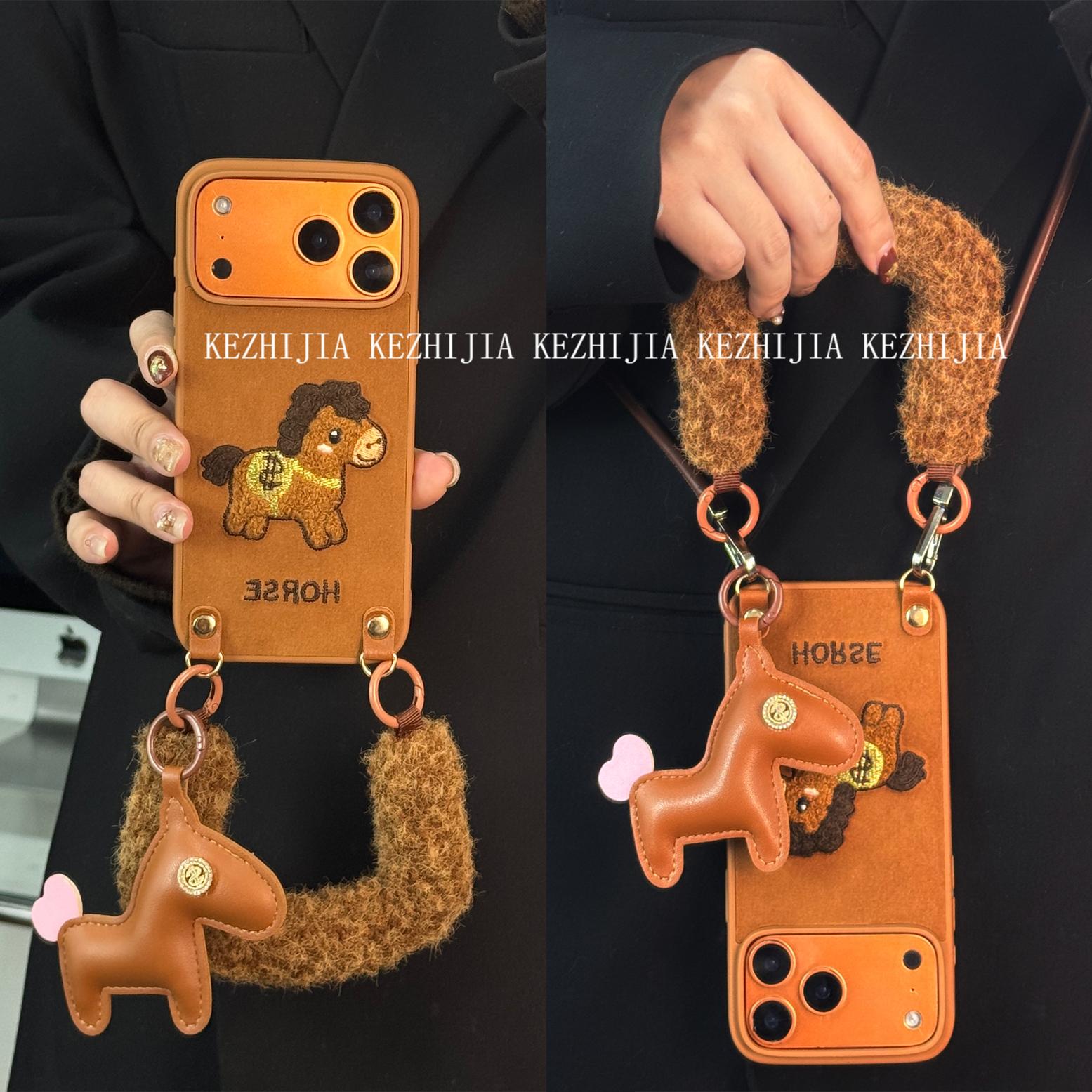 【壳之】棕色刺绣马上有钱适用苹果17/16/15/14/13手机壳华为小米