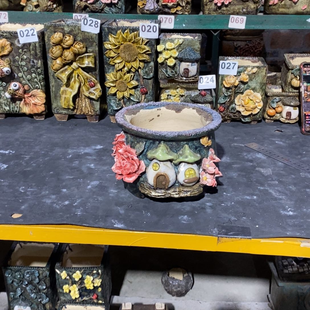 红陶青藤花器多肉花盆