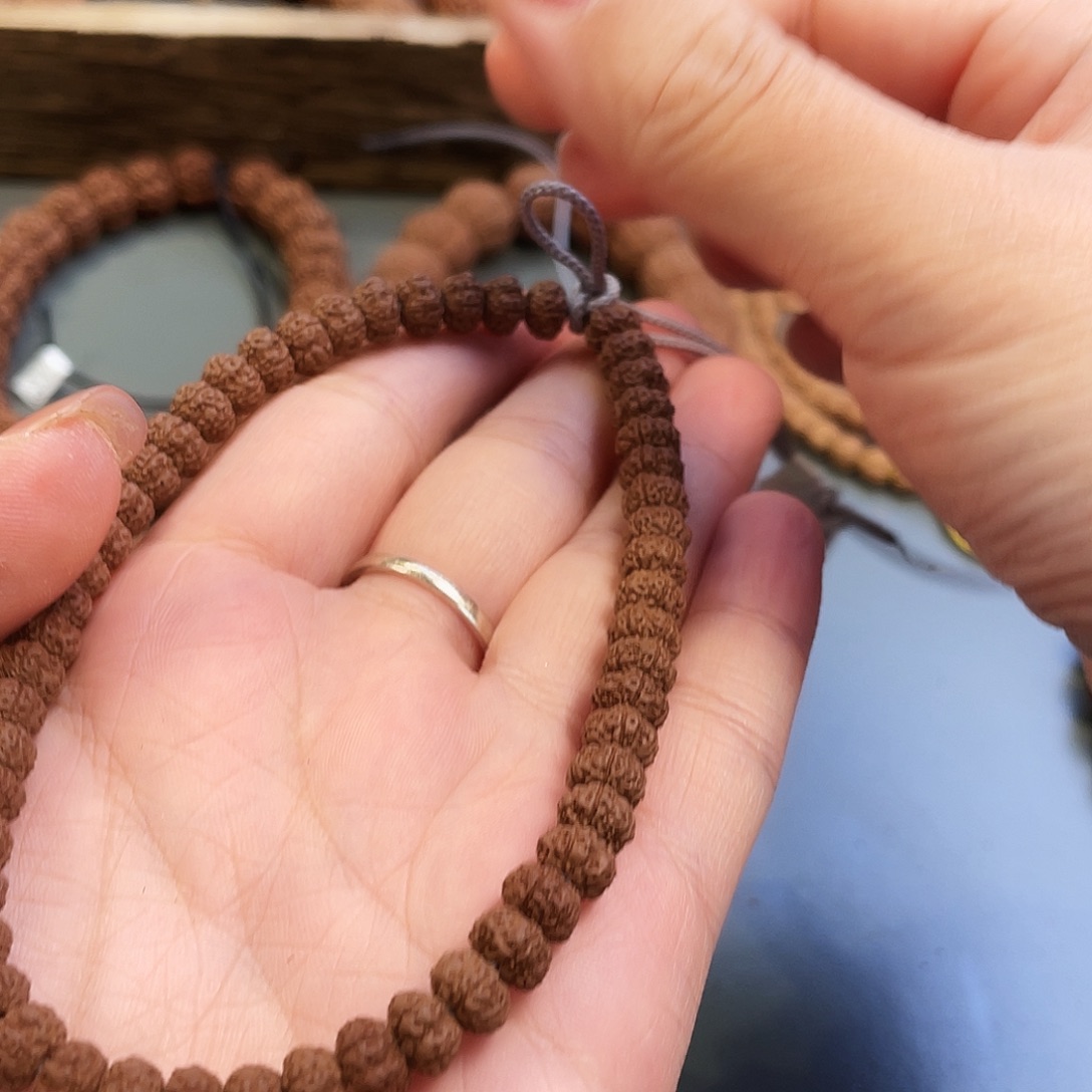 喜***哥金刚菩提手串平细7加手持