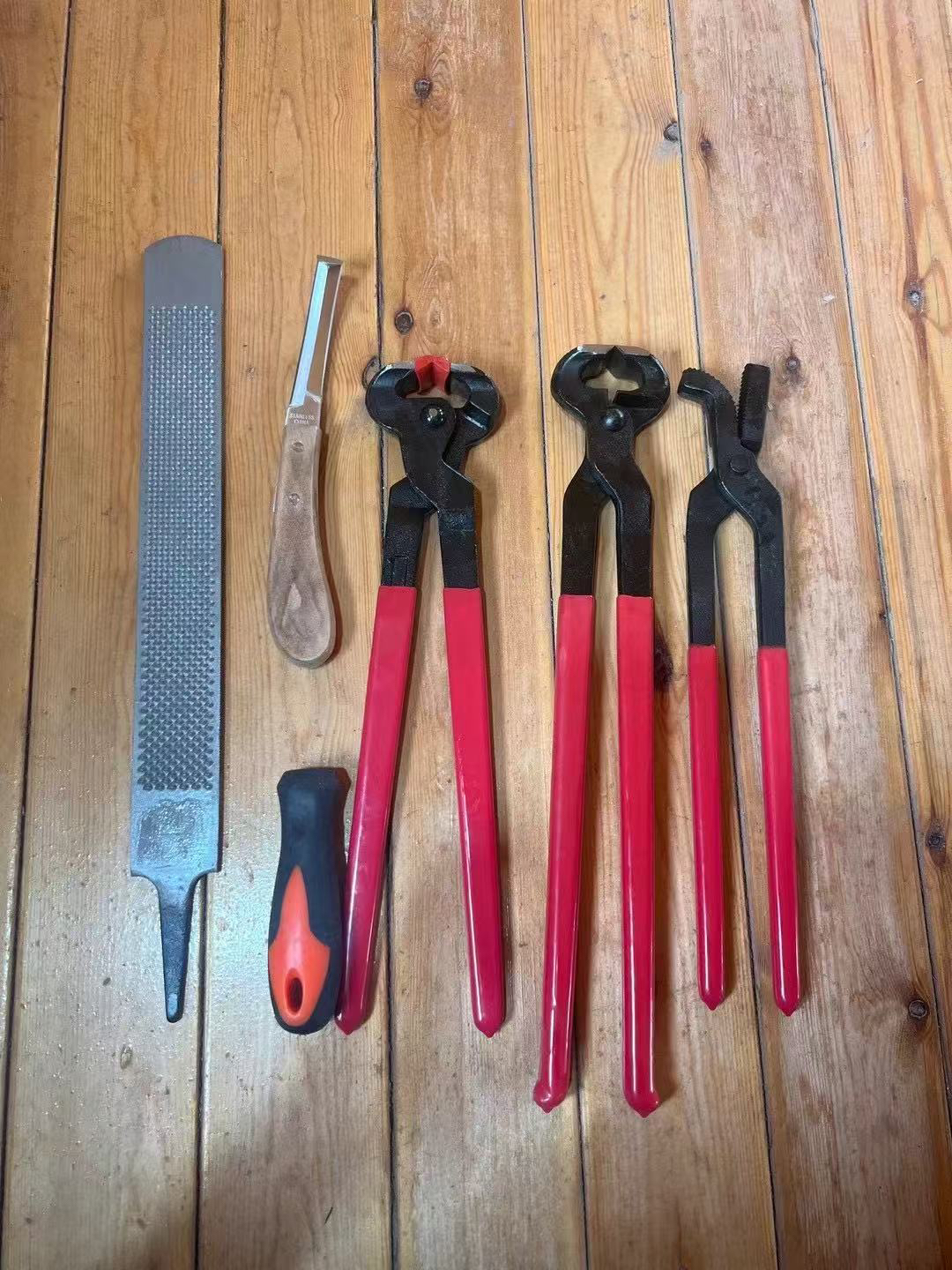 修马蹄工具套装组合马房用品剪蹄钳锉