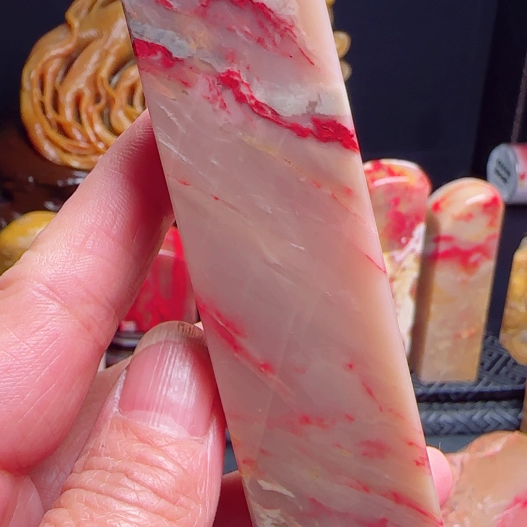 昌化石昌化鸡血石