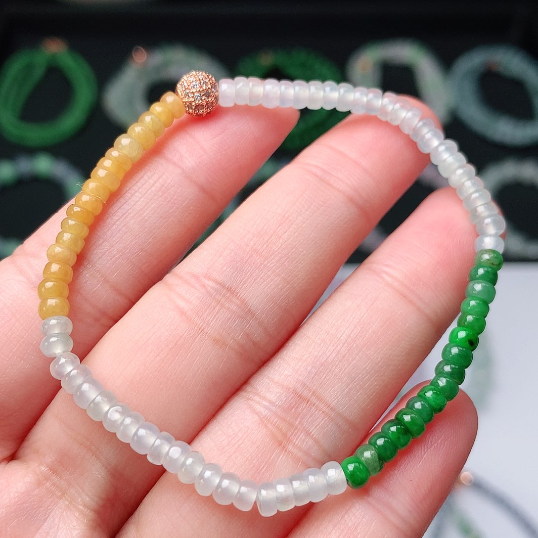 翡翠手链未镶嵌翡翠