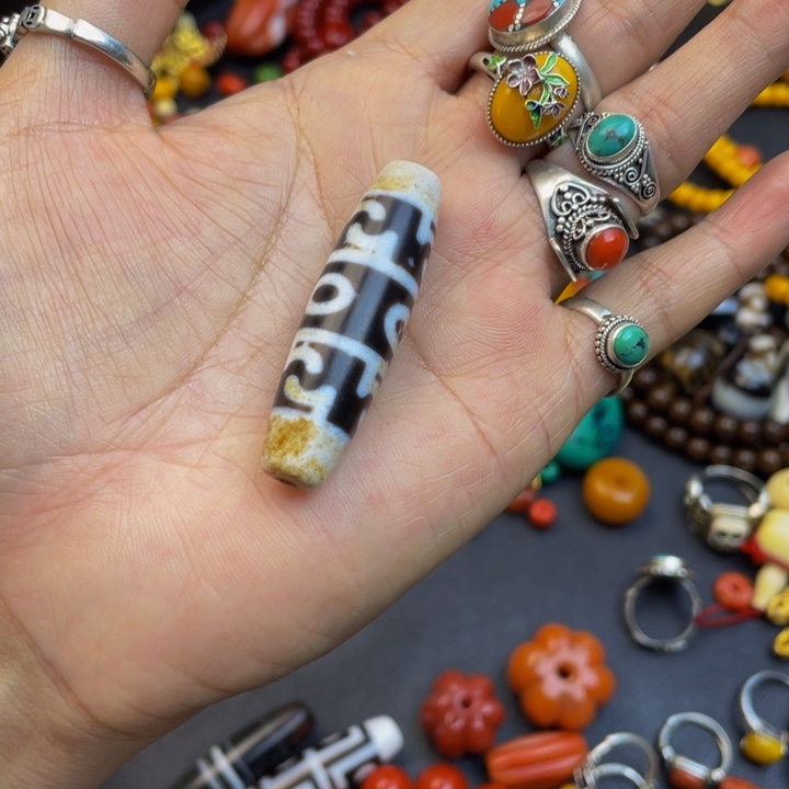 泥塑擦擦的吊坠和