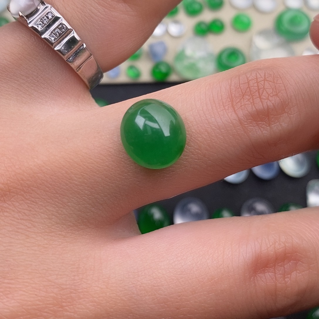 定制翡翠未镶嵌翡翠