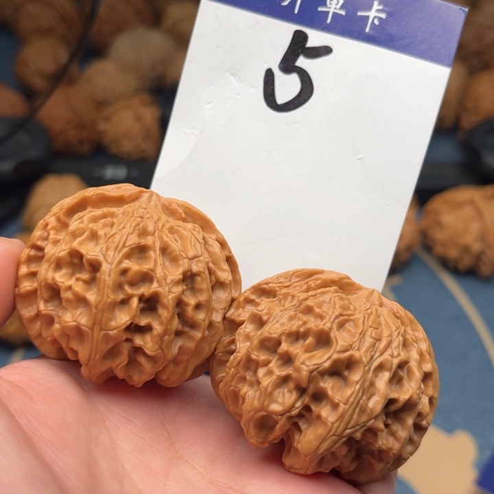 文玩核桃吊坠苹果 43全品 5