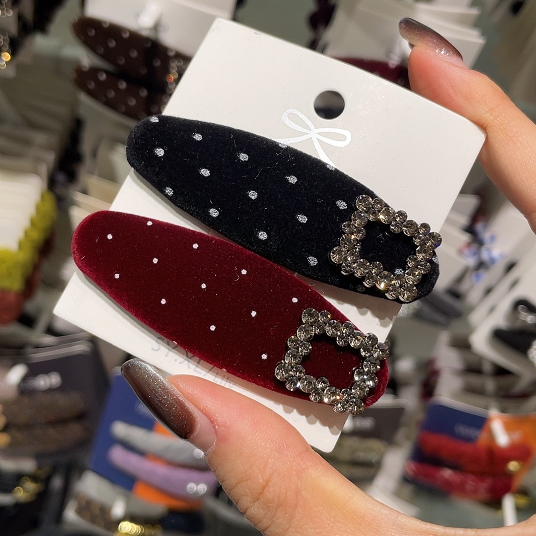 羽毛非金属黑红波点方钻