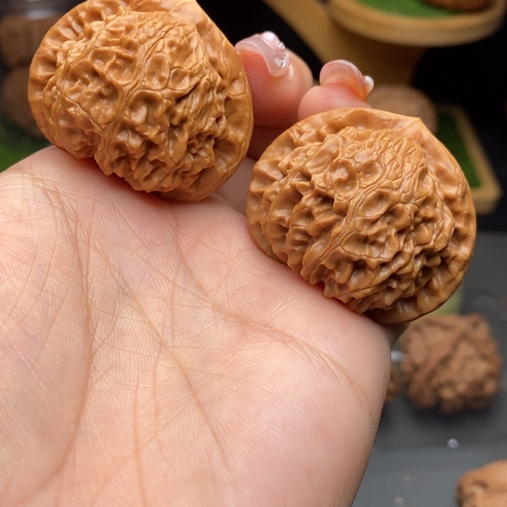 把件文玩核桃楠*海宫灯