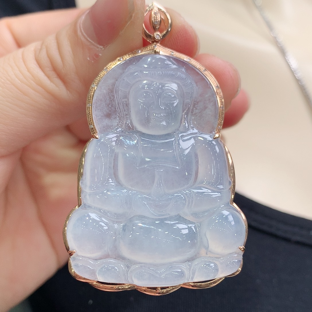 翡翠颈饰18K金镶嵌观音