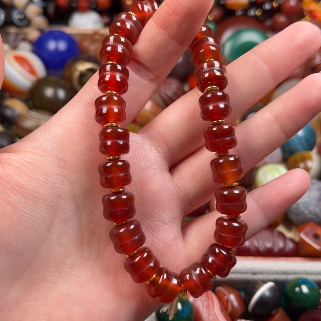 玛瑙/玉髓颈饰未镶嵌