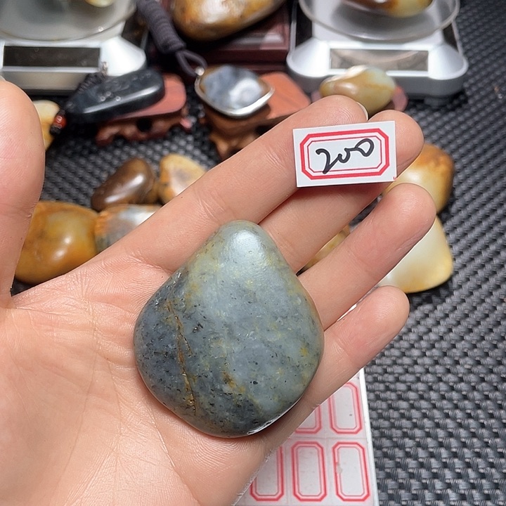 未镶嵌和田玉挂件200