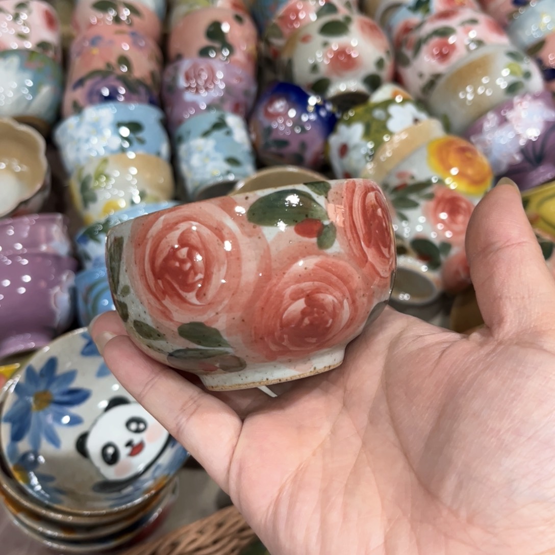 壶红红火火的我真的非常可爱到