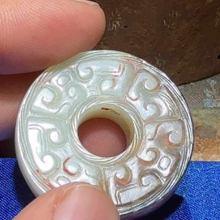 海***拾和田玉（糖玉）未镶嵌颈饰