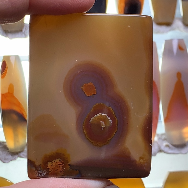 玛瑙/玉髓颈饰未镶嵌21有瑕