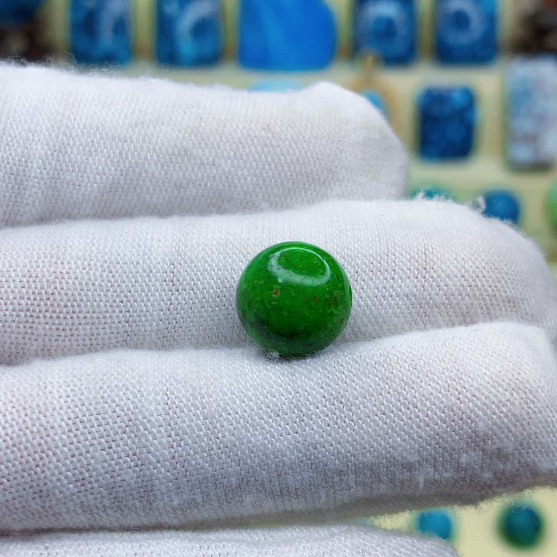 绿松石绿松石未镶嵌