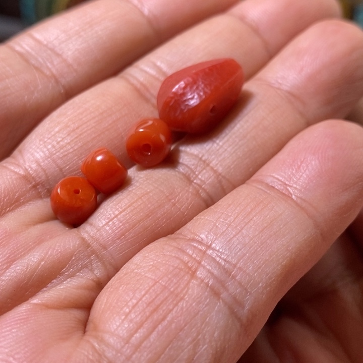 南红玛瑙配饰未镶嵌?***?