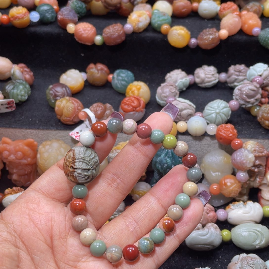 石英质玉手链未镶嵌