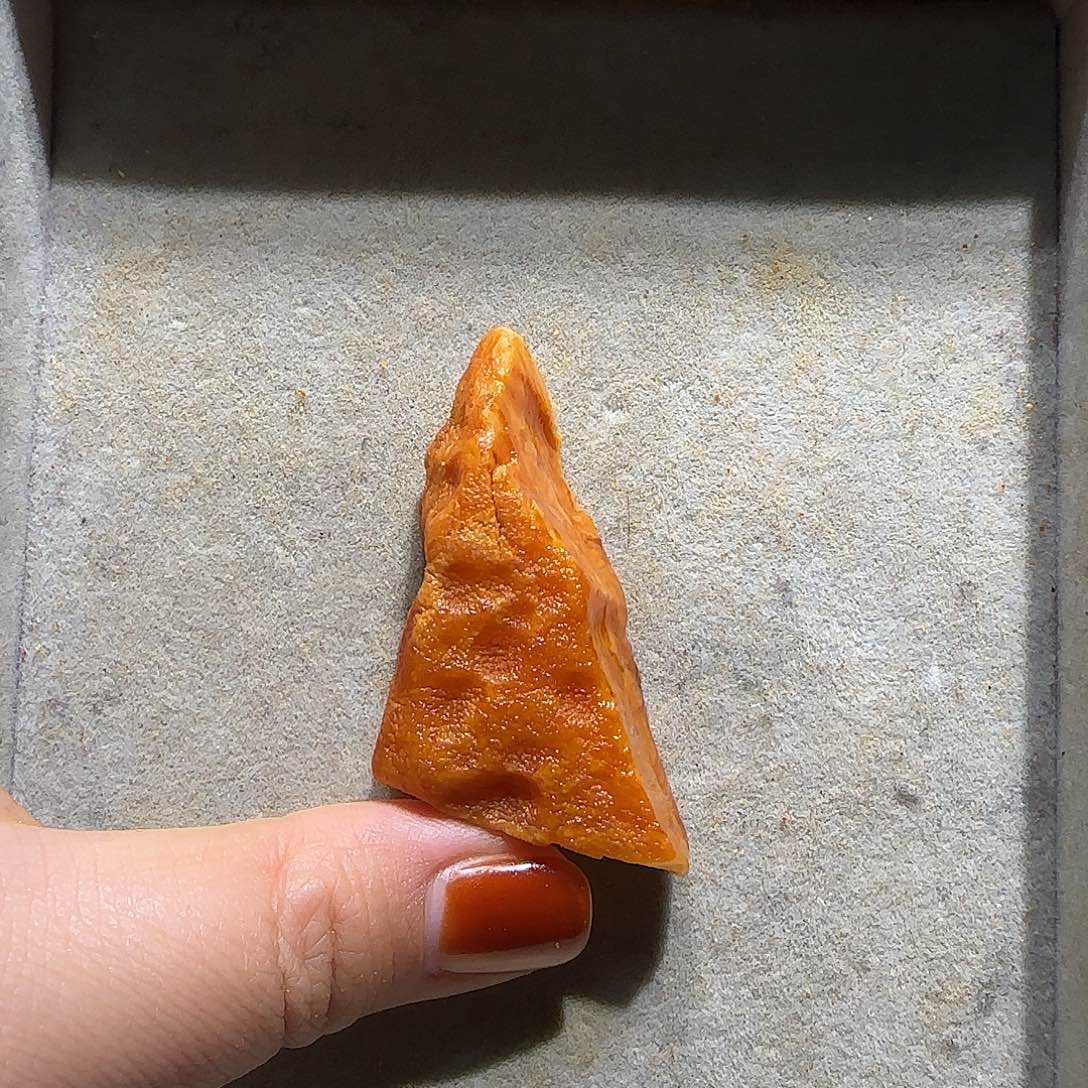 定制琥珀未镶嵌定制