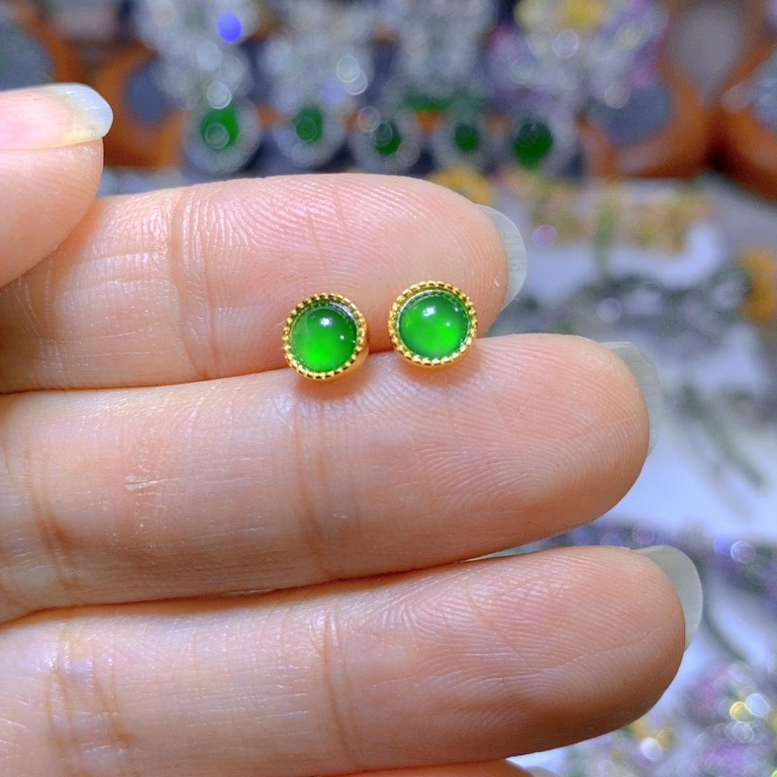 翡翠颈饰银S925镶嵌天然翡翠