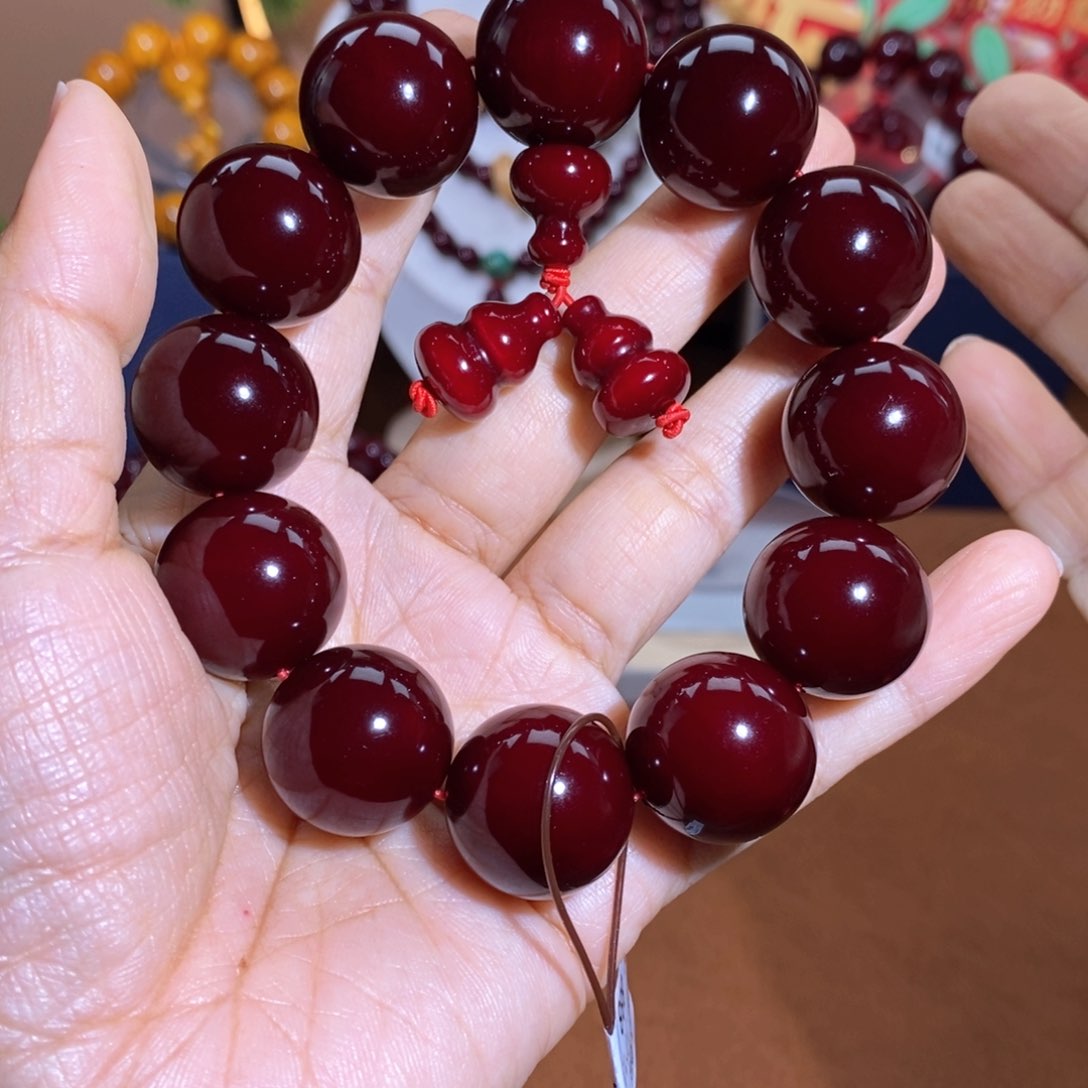 贝壳杉帝王血龙木2.0冰料天花板