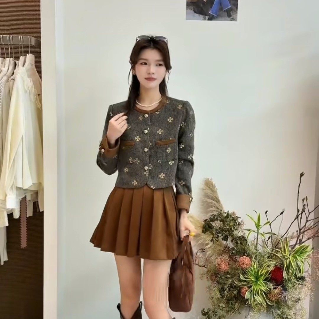 3568秋季小香风套裙