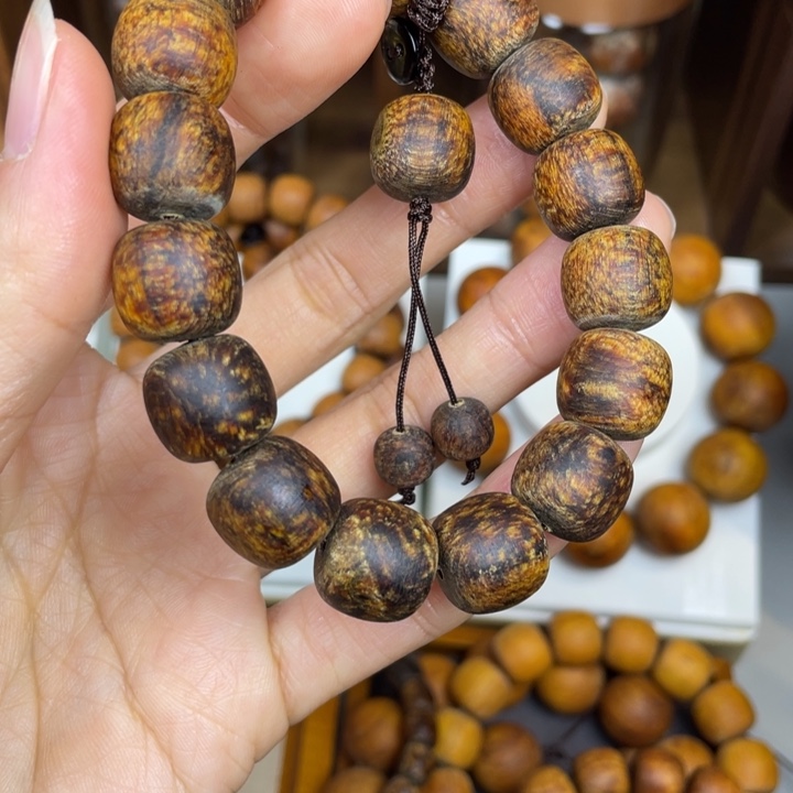 贡木手串/手链日****光手串手串