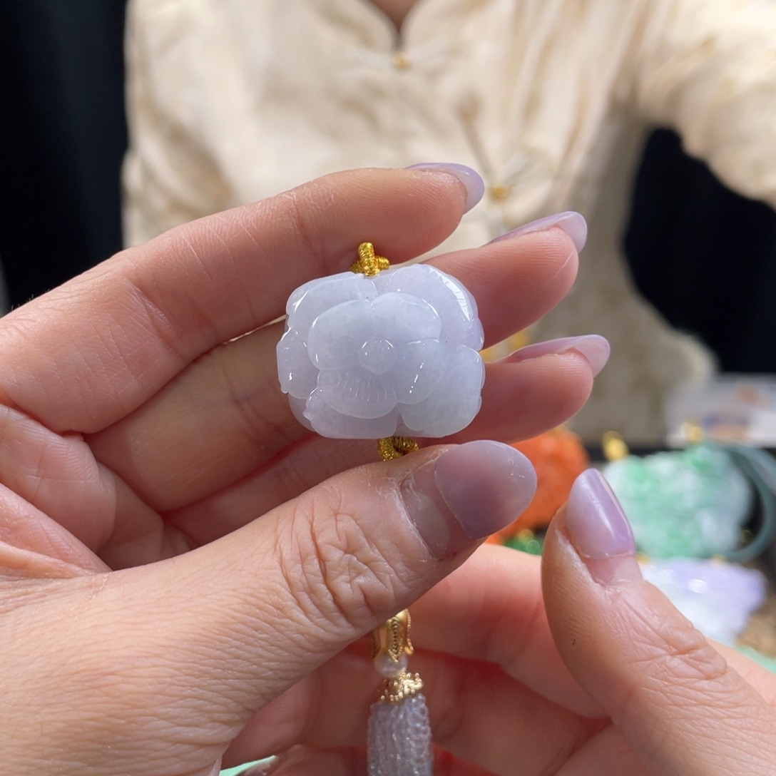 翡翠颈饰未镶嵌代编织