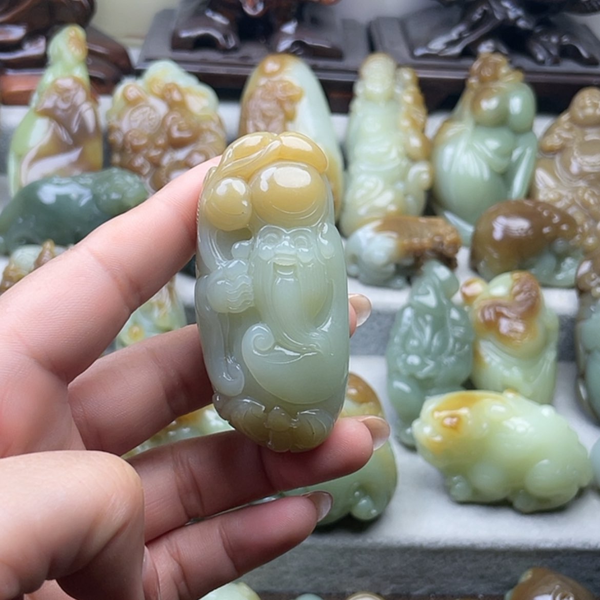 【闪购商品】和田玉未镶嵌挂件小**人