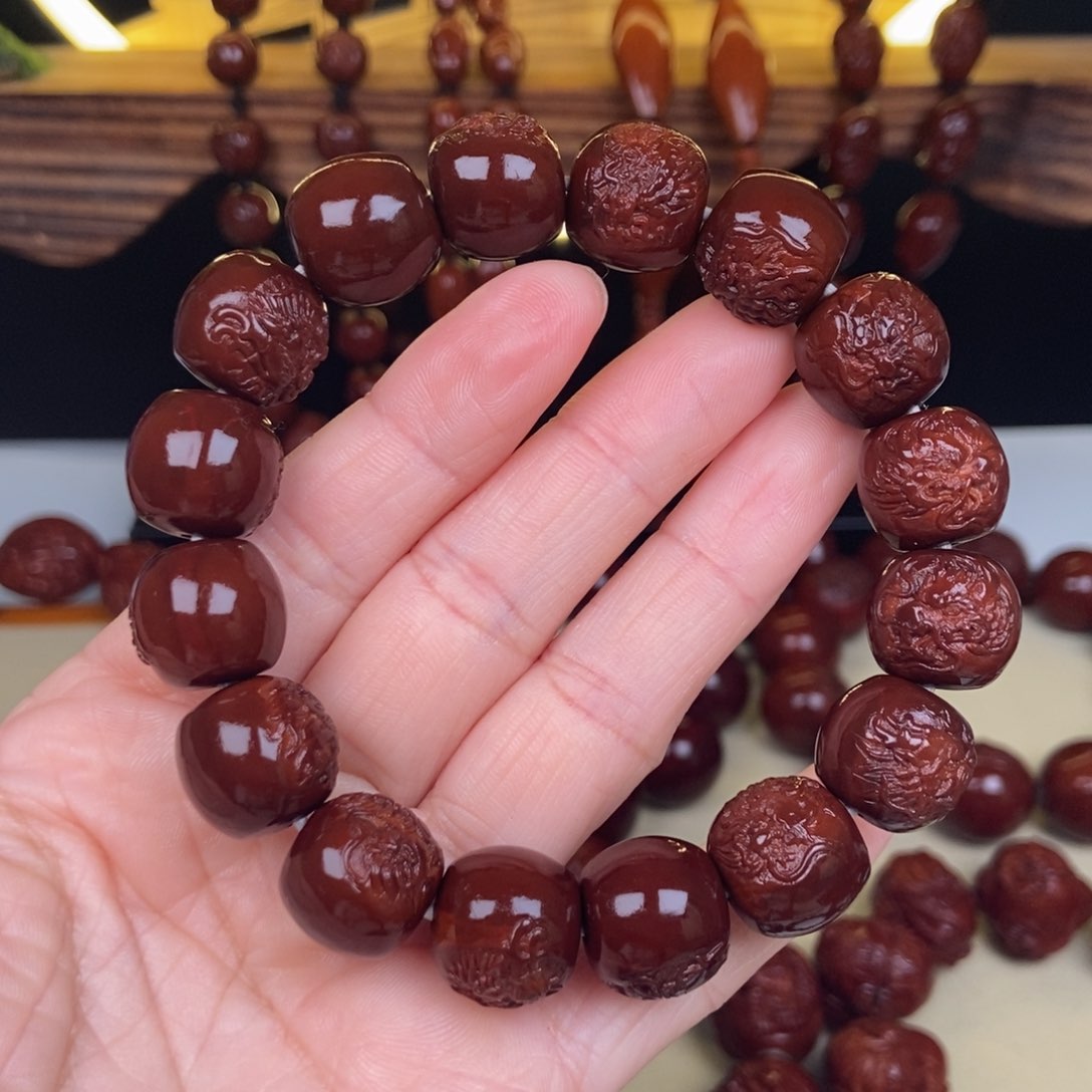 橄榄核吊坠明****0老型龙头