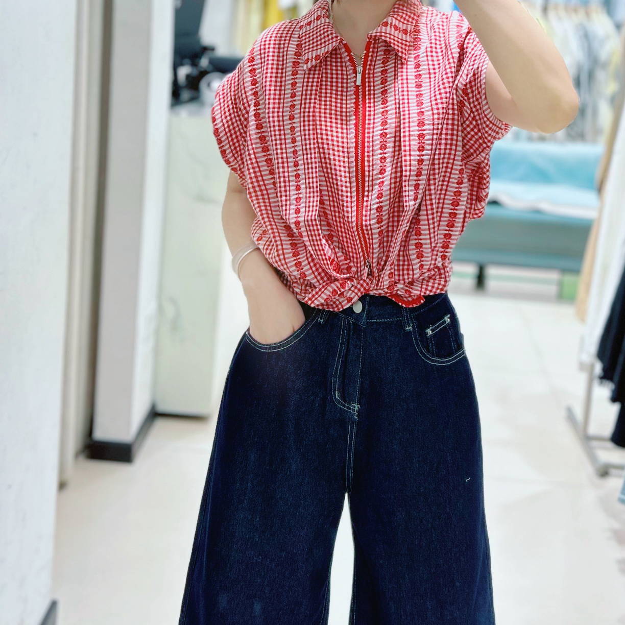 夏季女士时尚百搭减龄宽松短袖衬衫日常通勤必备短款