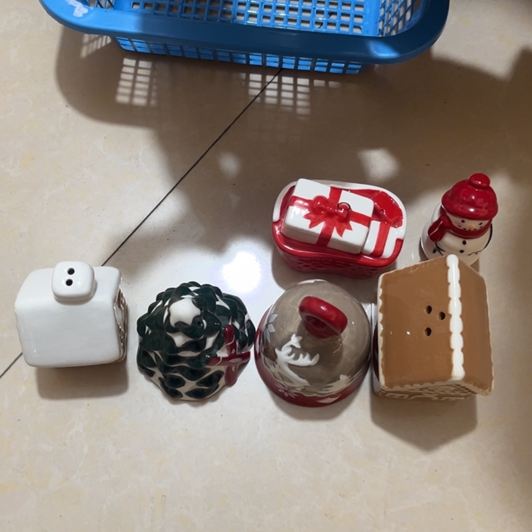 u***，微瑕陶瓷不退不换
