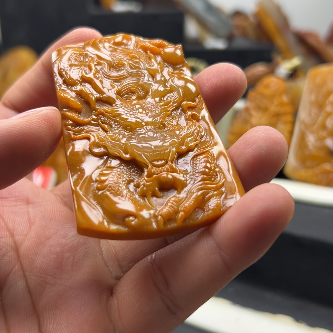 石英质玉（黄龙玉）未镶嵌多选一发货