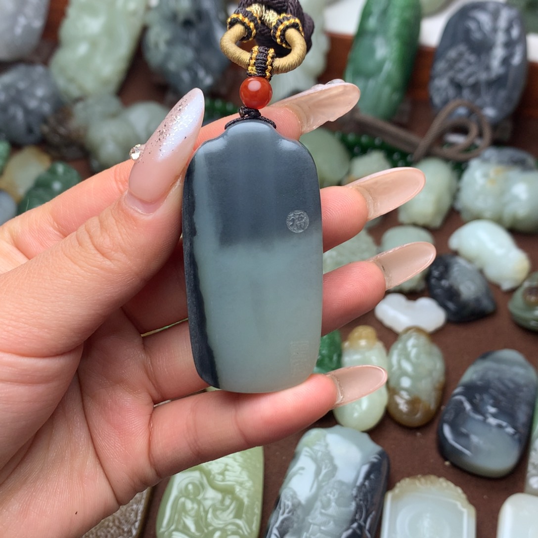 和田玉挂件未镶嵌